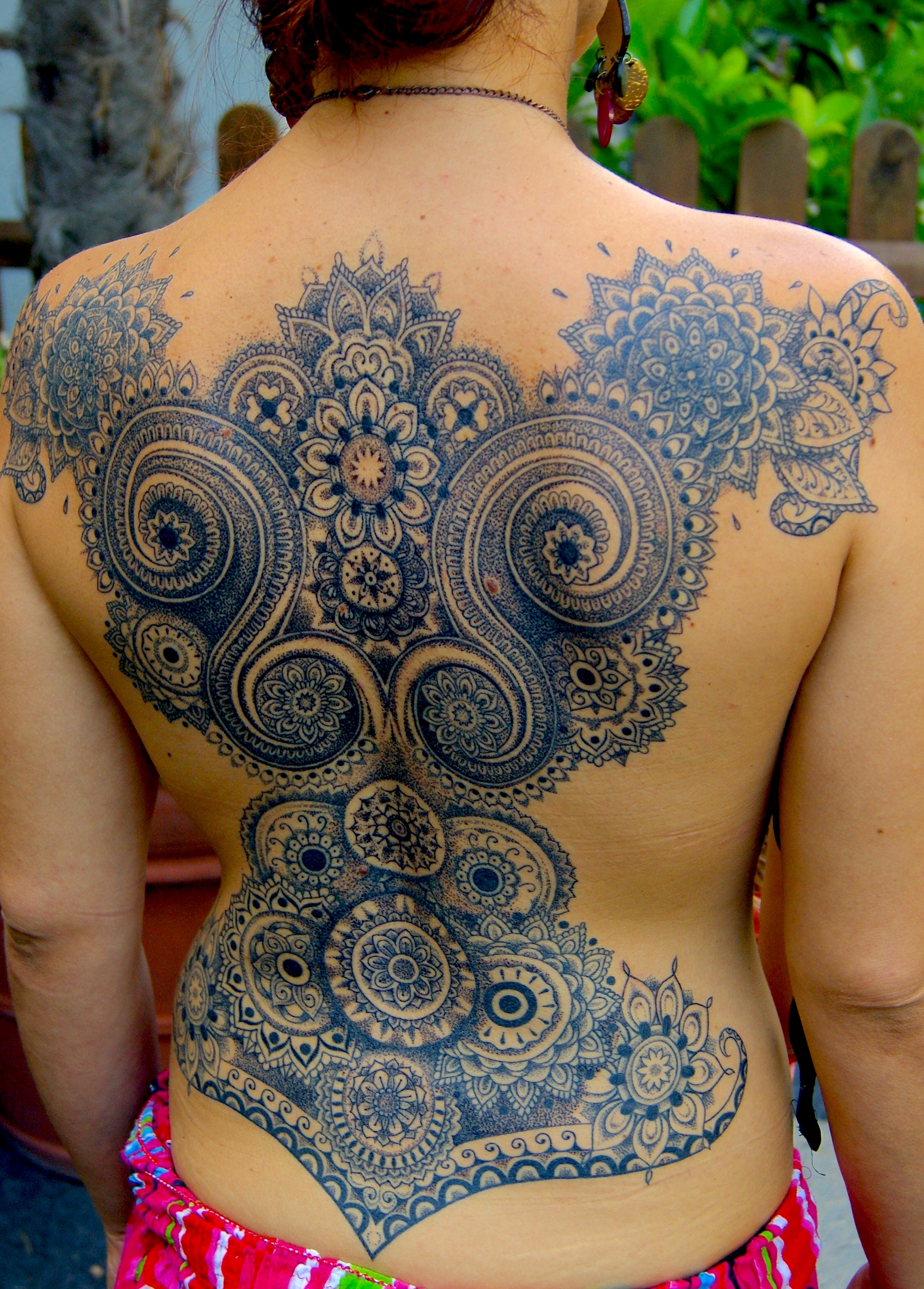 Ornamental tattoo: tatuaggi ornamentali e mandala