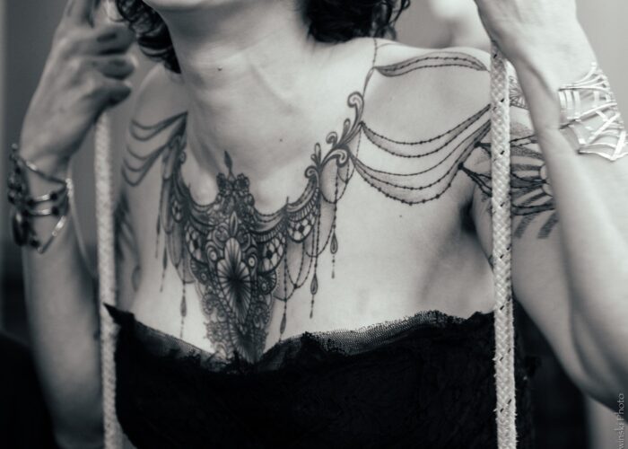 Tatuaggio collana ornamentale: Tribal Tattoo Studio Roma